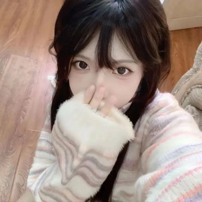 与鲨鱼游弋